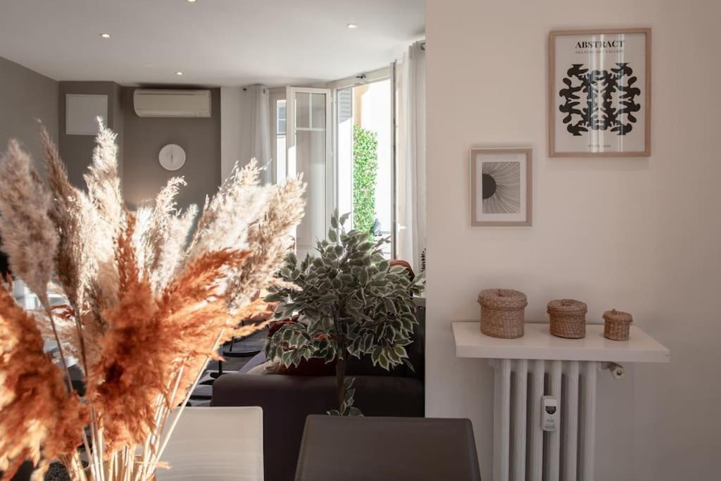 L1 Suite Auguste Valensin 10 Min A Pied Mer Clim&Wifi Nice Exterior photo